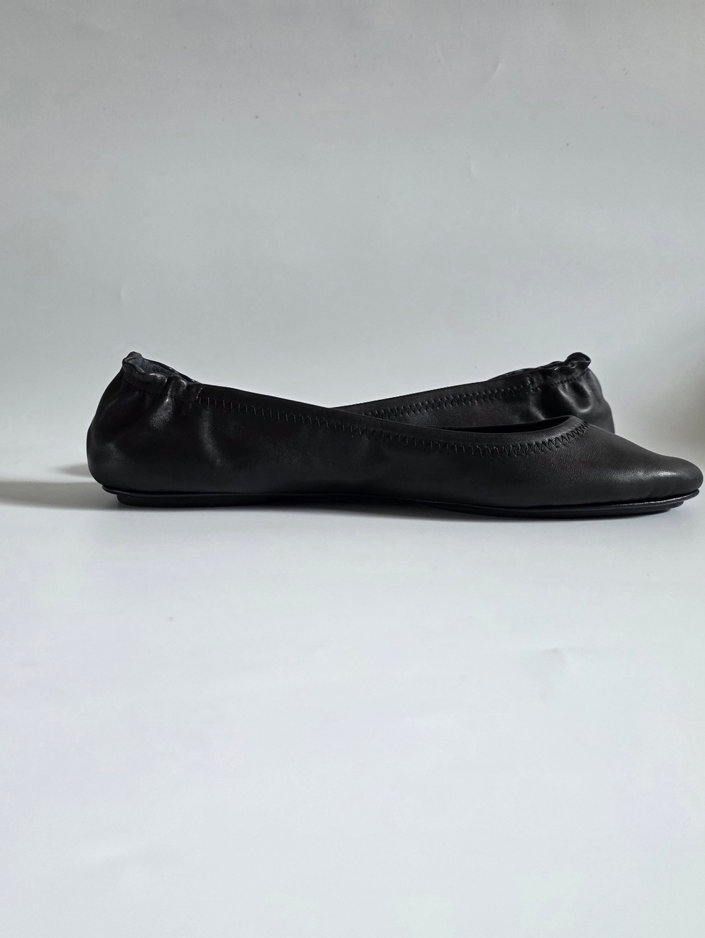 Quince Italian Leather On-The-Go Black Ballet Flat Woman's Size 10 - Picture 5 of 13